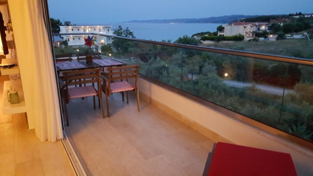 Evita , Penthouse, 53m2 ,athytos 450m From The *