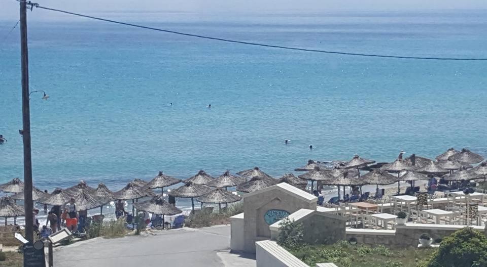 Holiday home Evita , Penthouse, 53m2 ,athytos 450m From The *