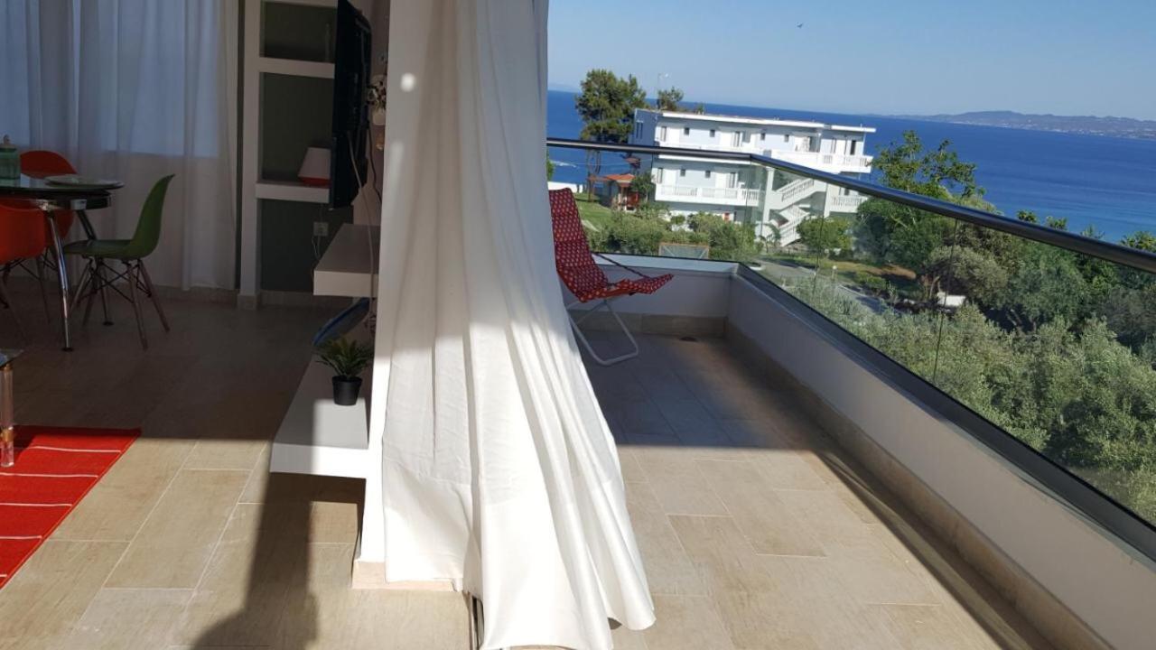 Evita , Penthouse, 53m2 ,athytos 450m From The *