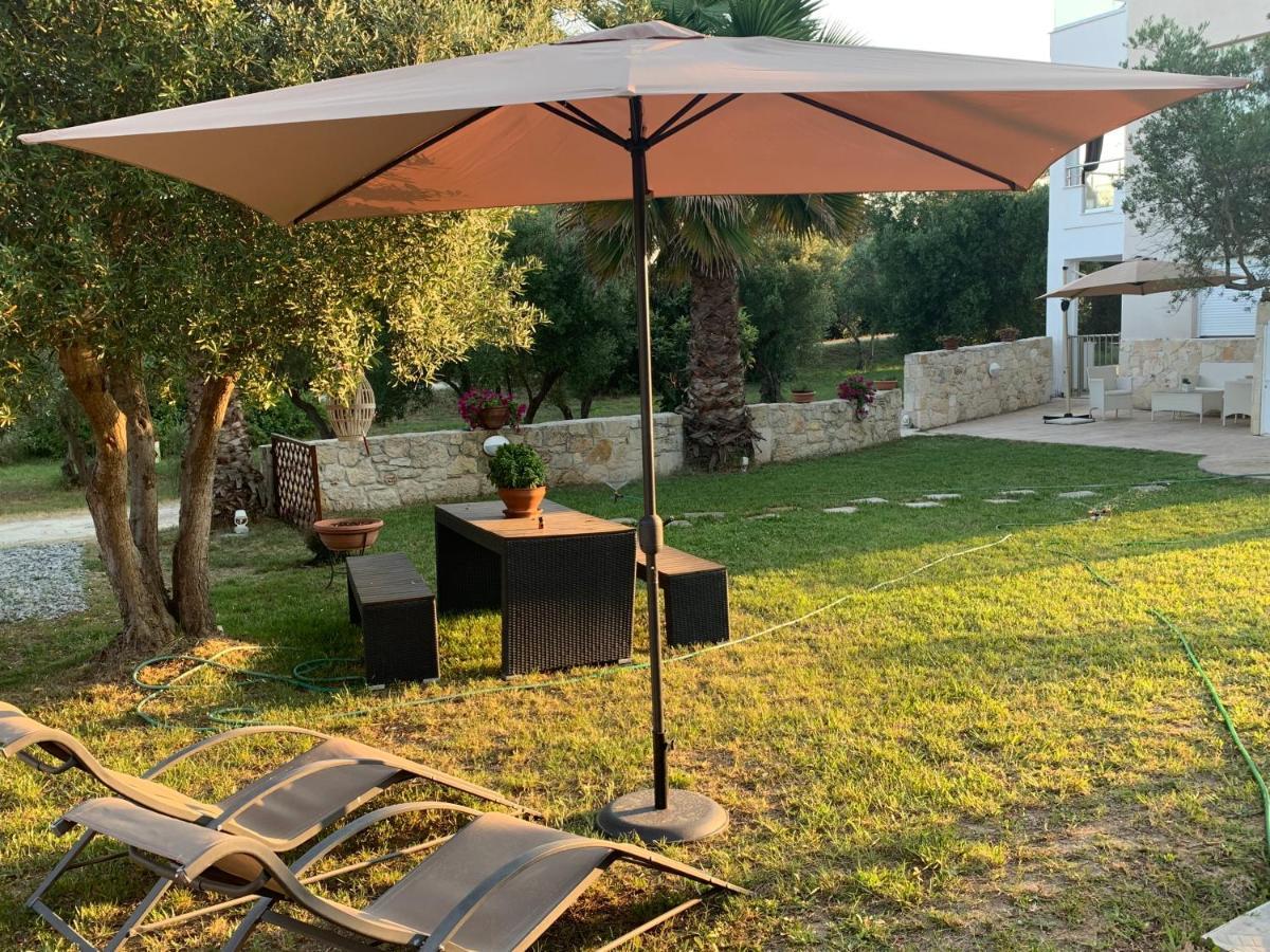 Evita , Penthouse, 53m2 ,athytos 450m From The Holiday home