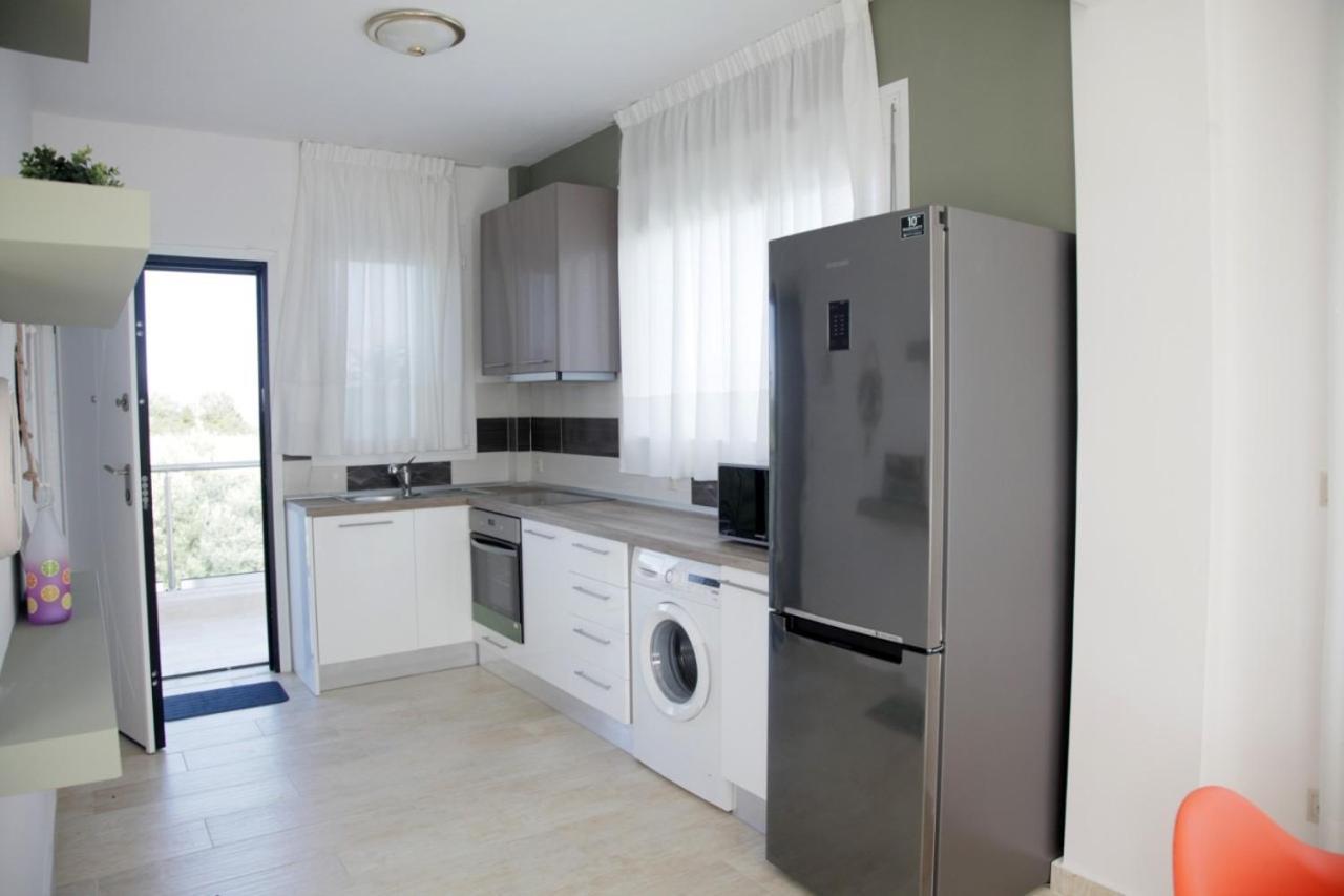 Evita , Penthouse, 53m2 ,athytos 450m From The Afytos