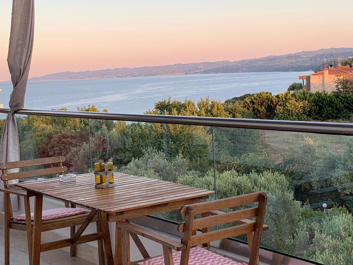 Evita , Penthouse, 53m2 ,athytos 450m From The Holiday home Afytos