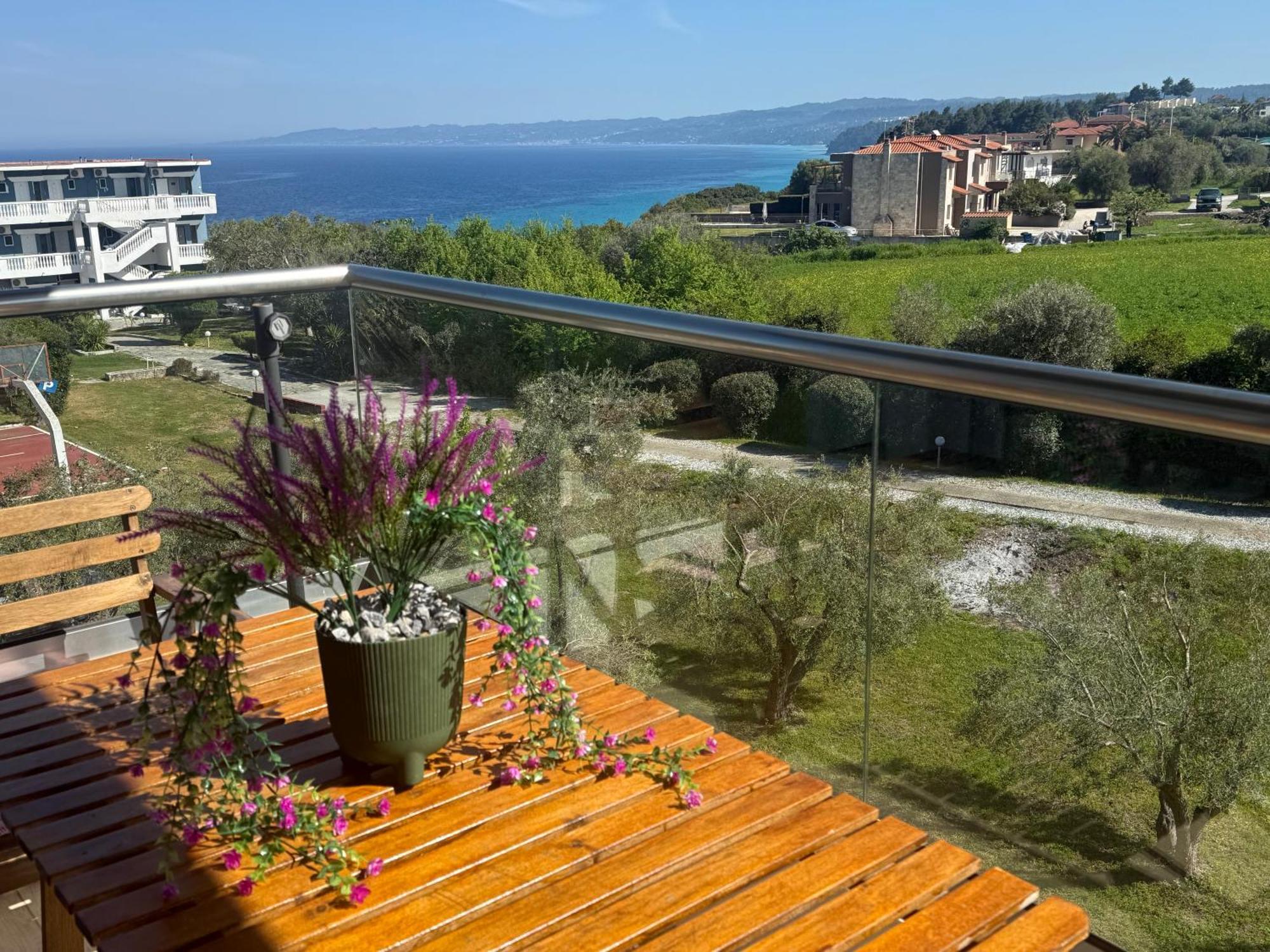 Evita , Penthouse, 53m2 ,athytos 450m From The * Afytos