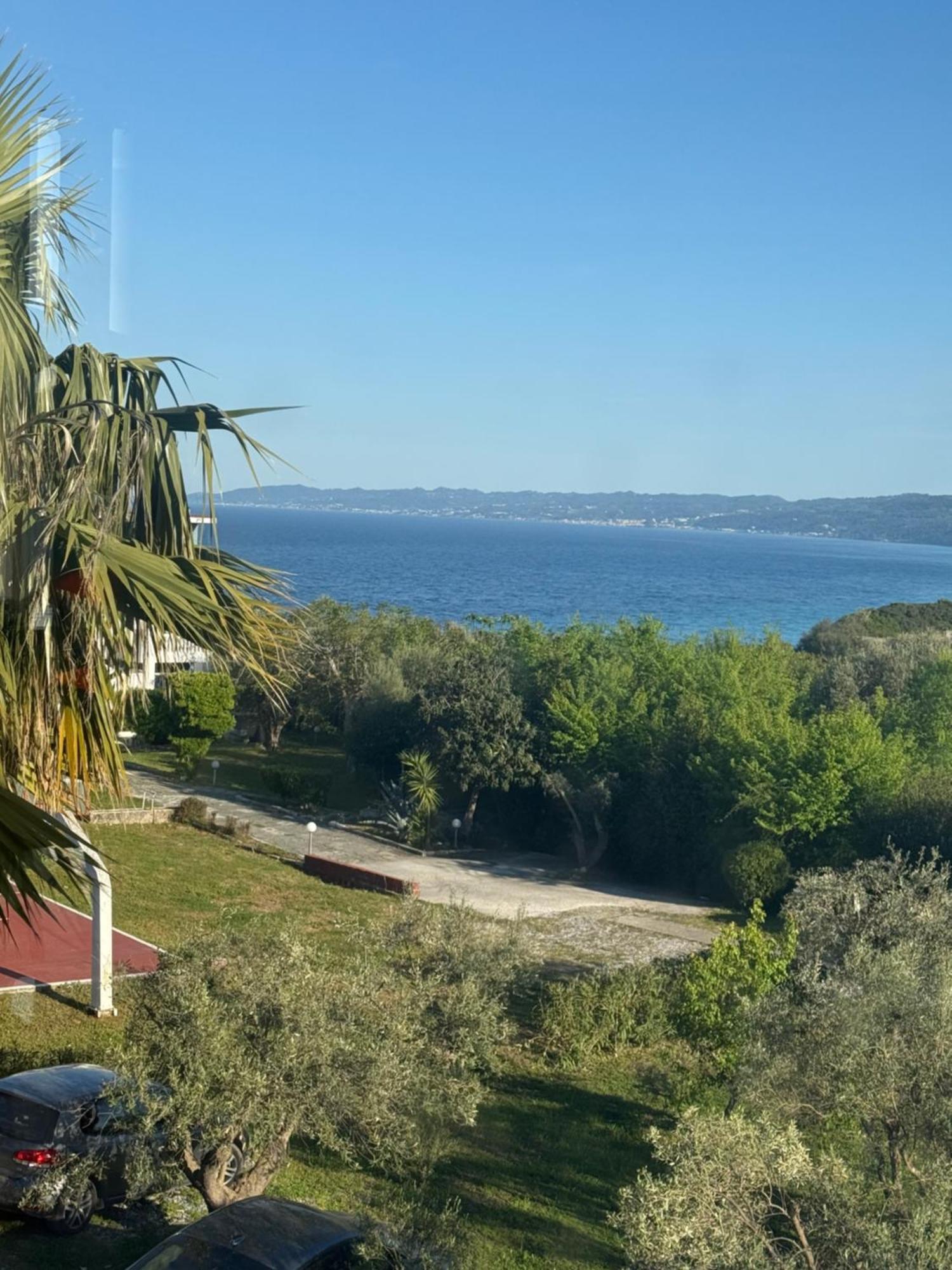 Evita , Penthouse, 53m2 ,athytos 450m From The