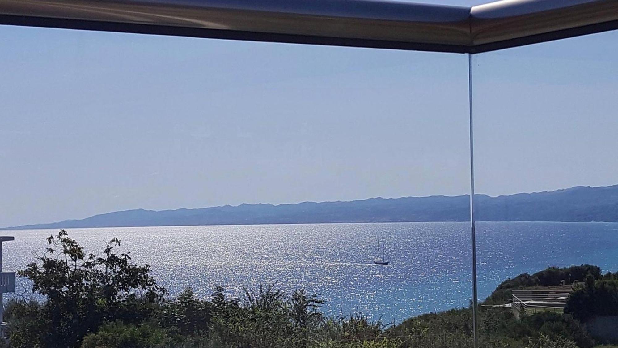 Evita , Penthouse, 53m2 ,athytos 450m From The