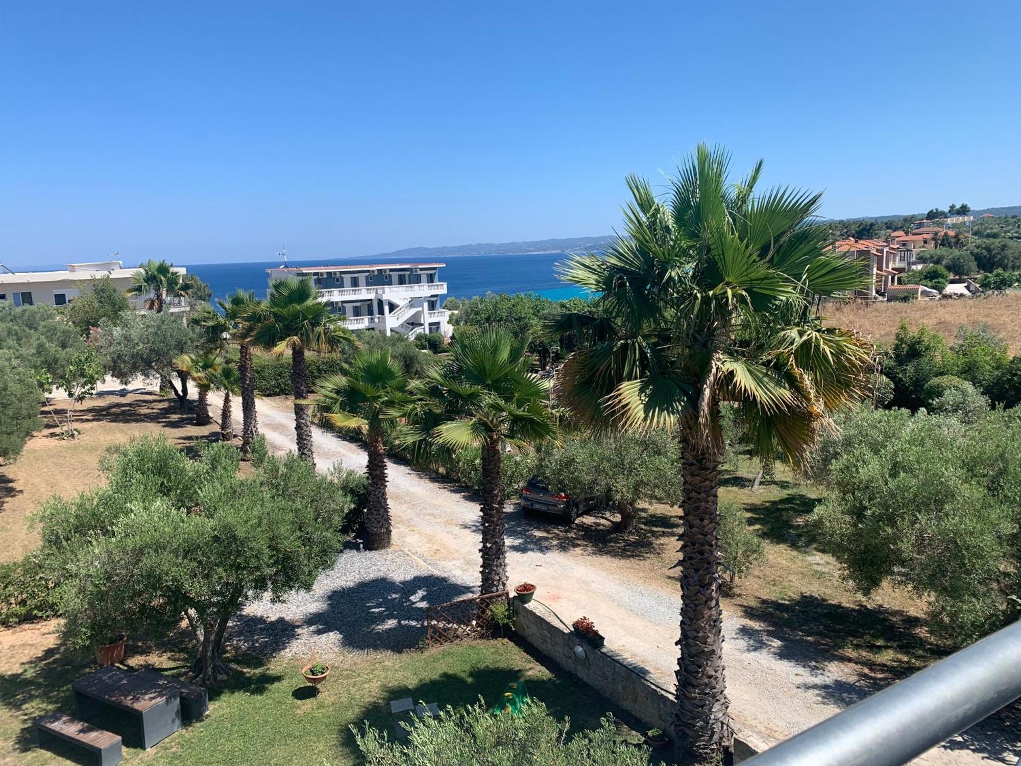 Holiday home Evita , Penthouse, 53m2 ,athytos 450m From The *