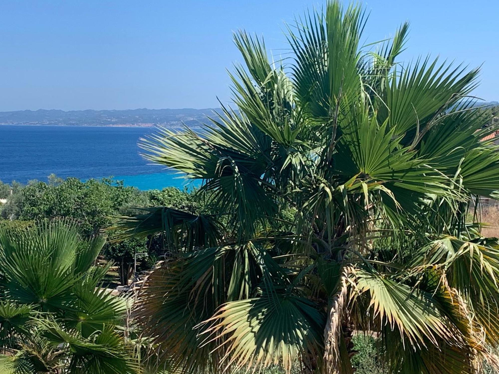 Holiday home Evita , Penthouse, 53m2 ,athytos 450m From The
